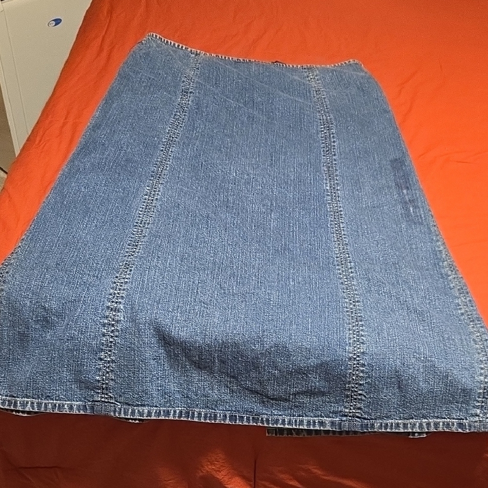 DKNY Classic Blue Jeans
